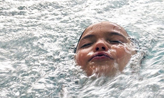 seguridad-en-piscina-para-los-ninos
