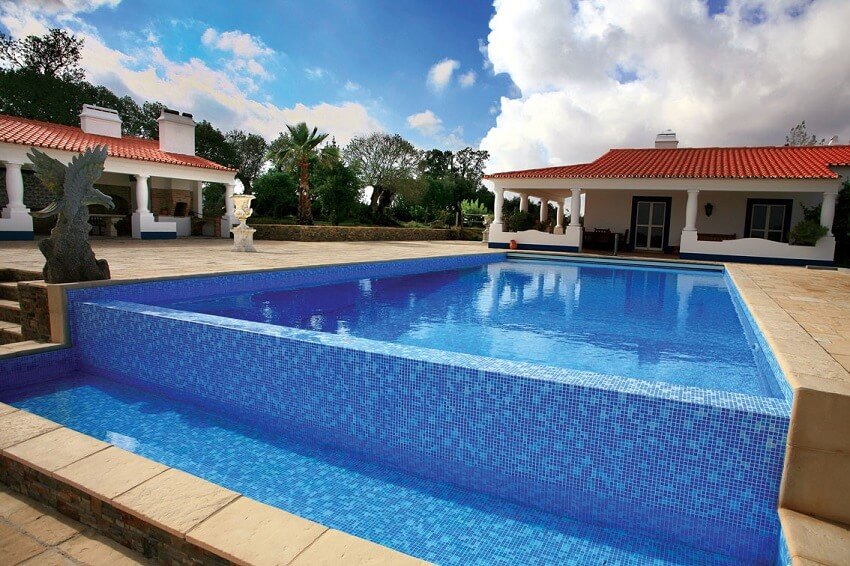 piscina-desbordante-tipo-finlandes-bizkaia
