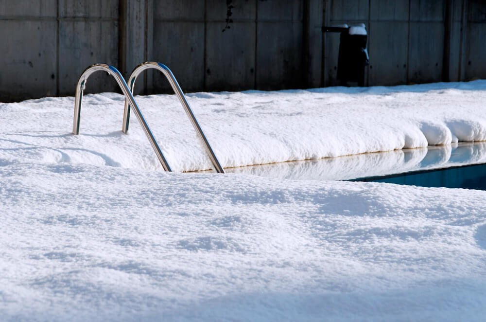piscina-en-invierno-hibernar