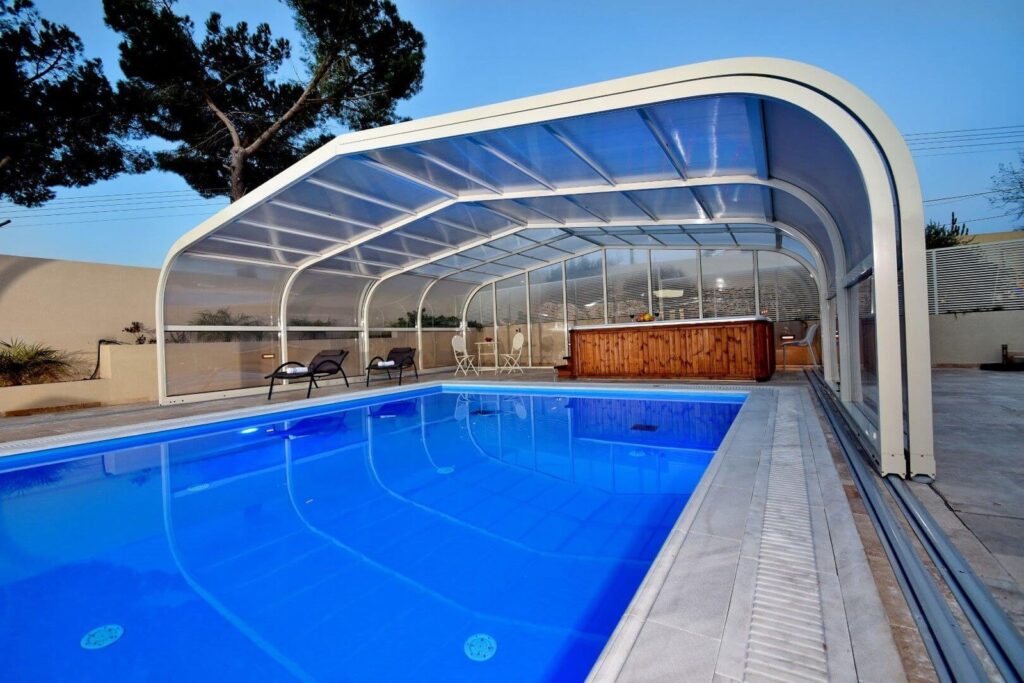 cubierta-telescopica-para-piscina-vizcaya
