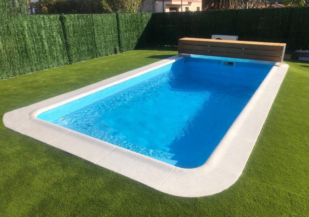piscina-lanzarote-construida-uranor-poliester-viscaya